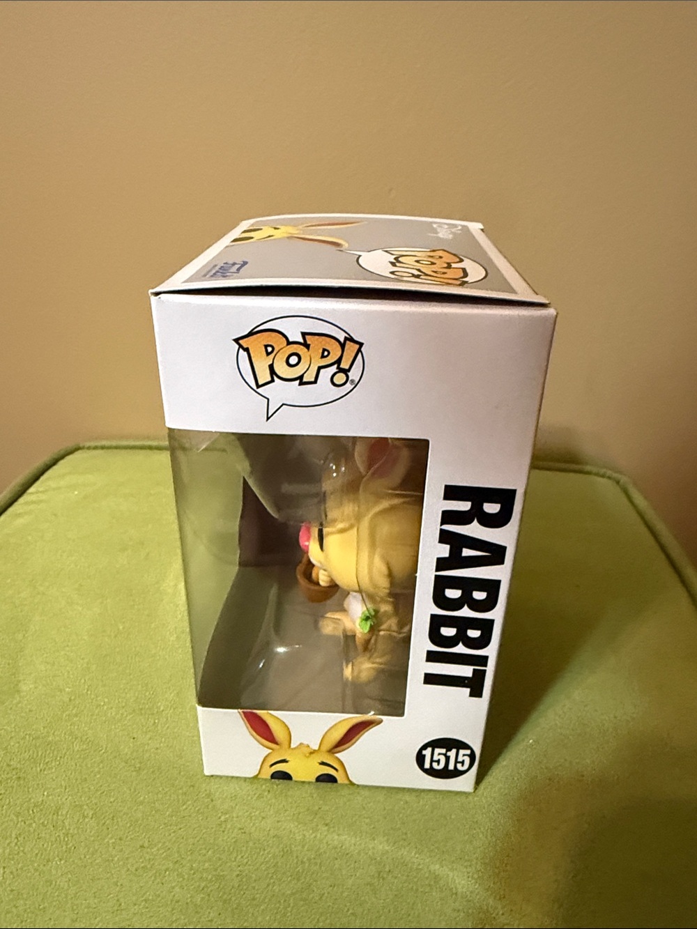 Funko Pop! Rabbit with Basket Vaulted - Picture 4 of 9